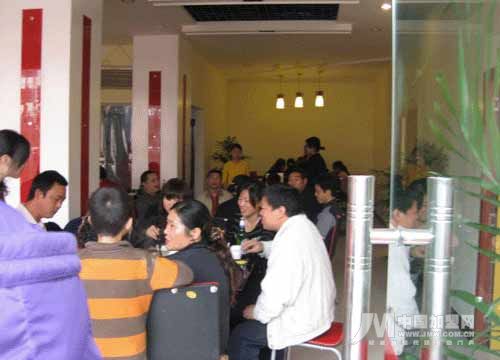 �������´��ڞg�[�DƬ