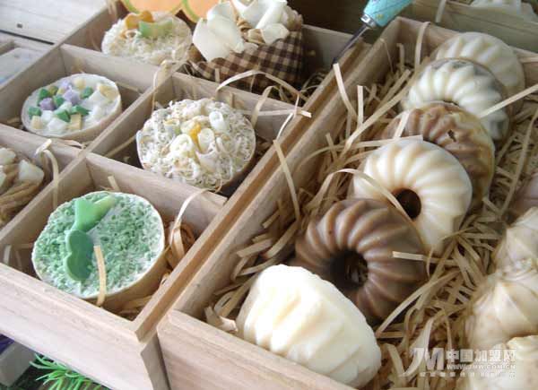 �������´��ڞg�[�DƬ