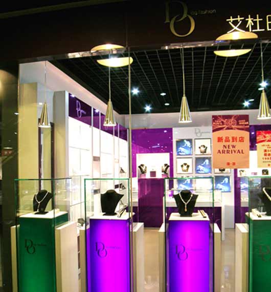 �������´��ڞg�[�DƬ