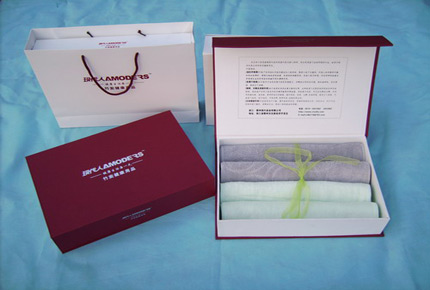 �������´��ڞg�[�DƬ