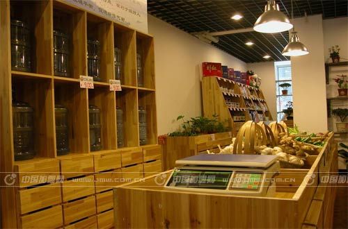 �����r��