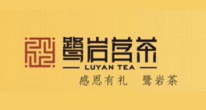 ���r����